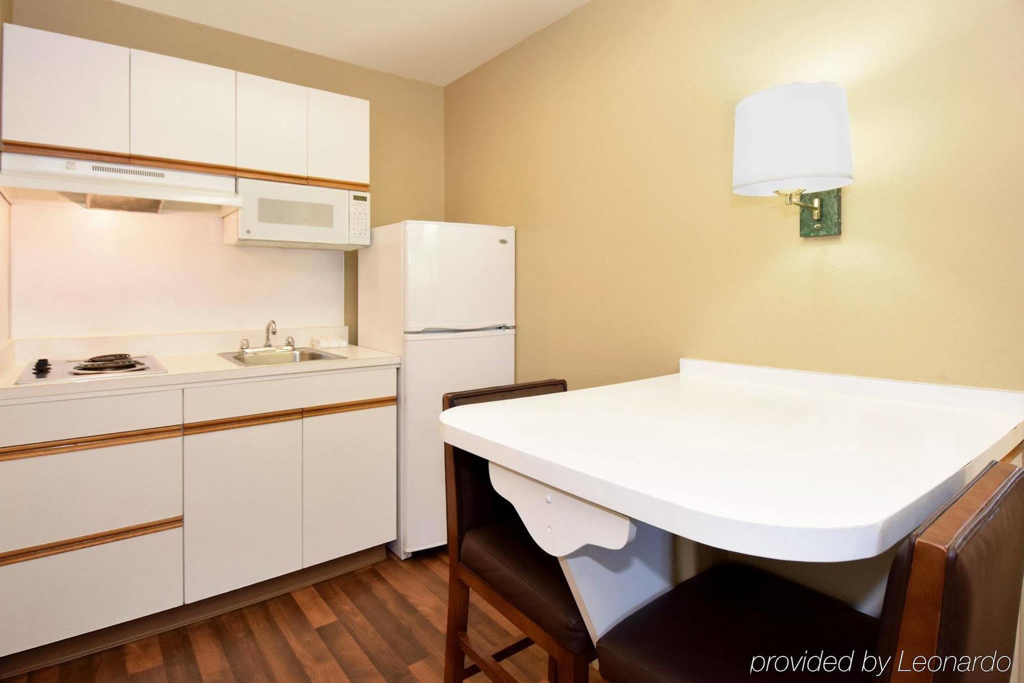 Extended Stay America Select Suites - Raleigh - Research Triangle Park - Hwy 55 Durham Exterior foto